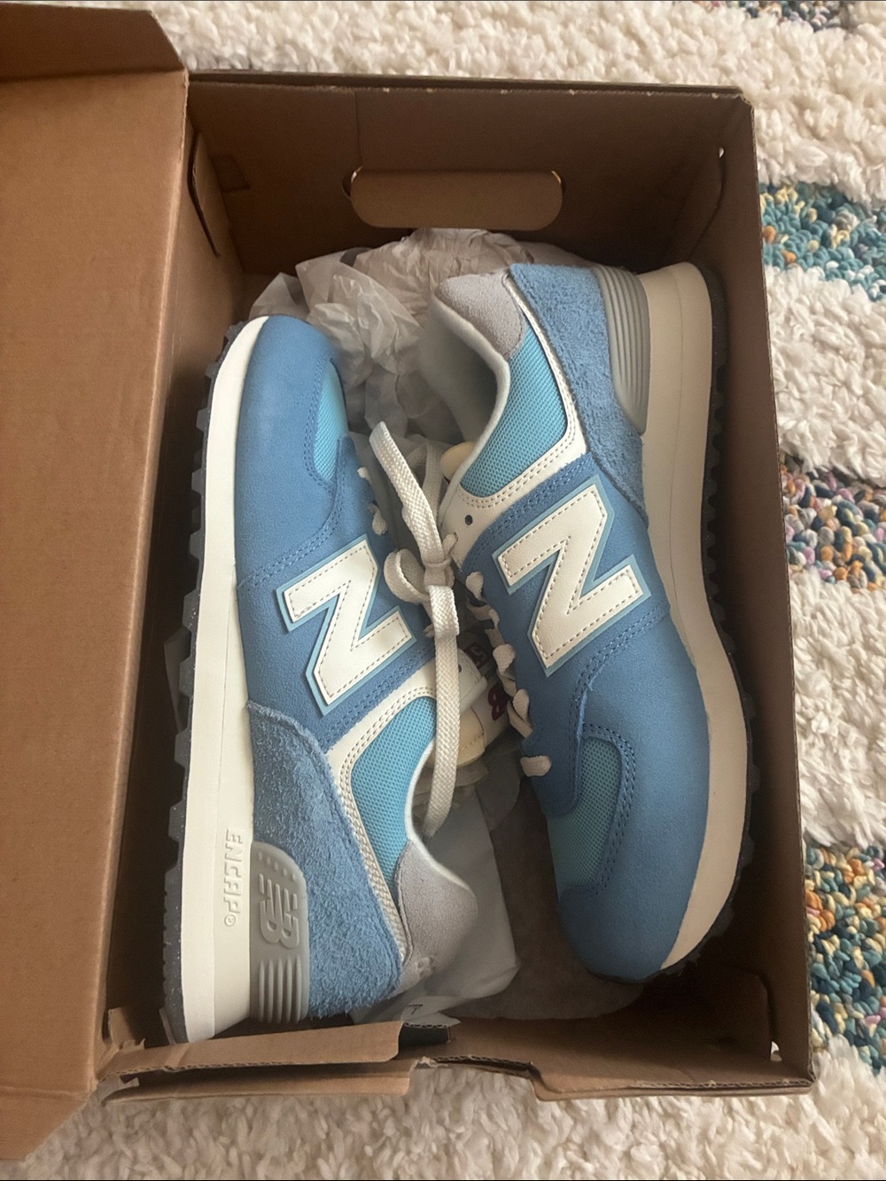 New Balance NWT 574 Light Blue and Cream suede Lace-Up Sneakers - Picture 2 of 8